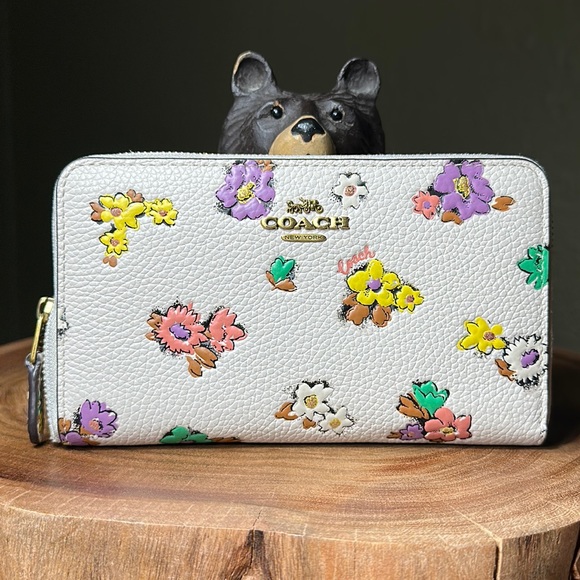 Coach Handbags - COACH Medium Zip Around Wallet With Floral Print